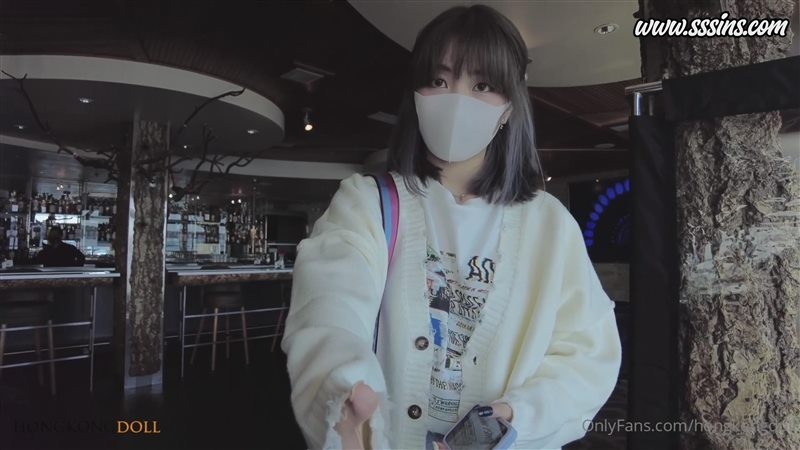 HongKongDoll 玩偶姐姐 – [4K] 一日女友的漂亮姐姐（中篇）00后码农沉迷漂亮姐姐 [1V／10.19GB]